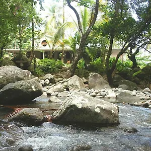 citrus-creek-plantation-la-plaine.comcaribbean.com/